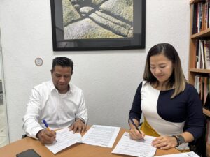 CANAIVE Puebla-Tlaxcala firma convenio con la UDLAP
